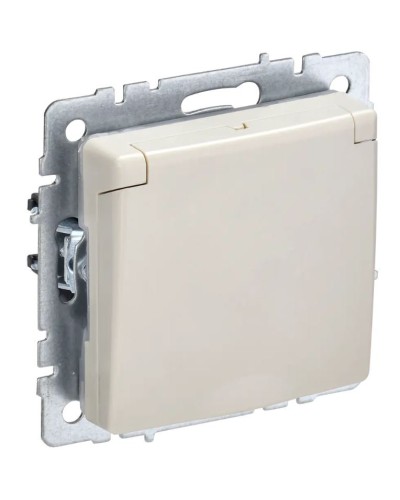 Розетка с з/к РСбш10-3-БрКр бежевый BRITE (BR-R16-16-K10). Розетка с заземлением с защитными шторками и крышкой. IEK в Грозном